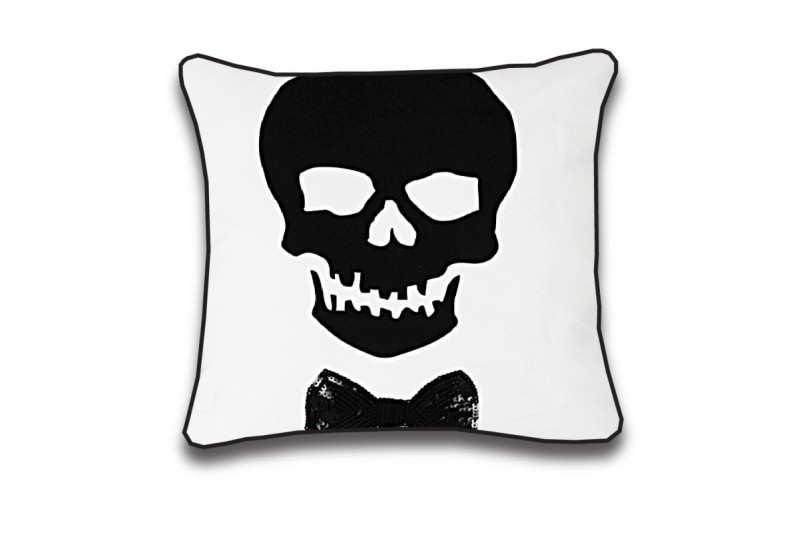 Skull "Black Tie"