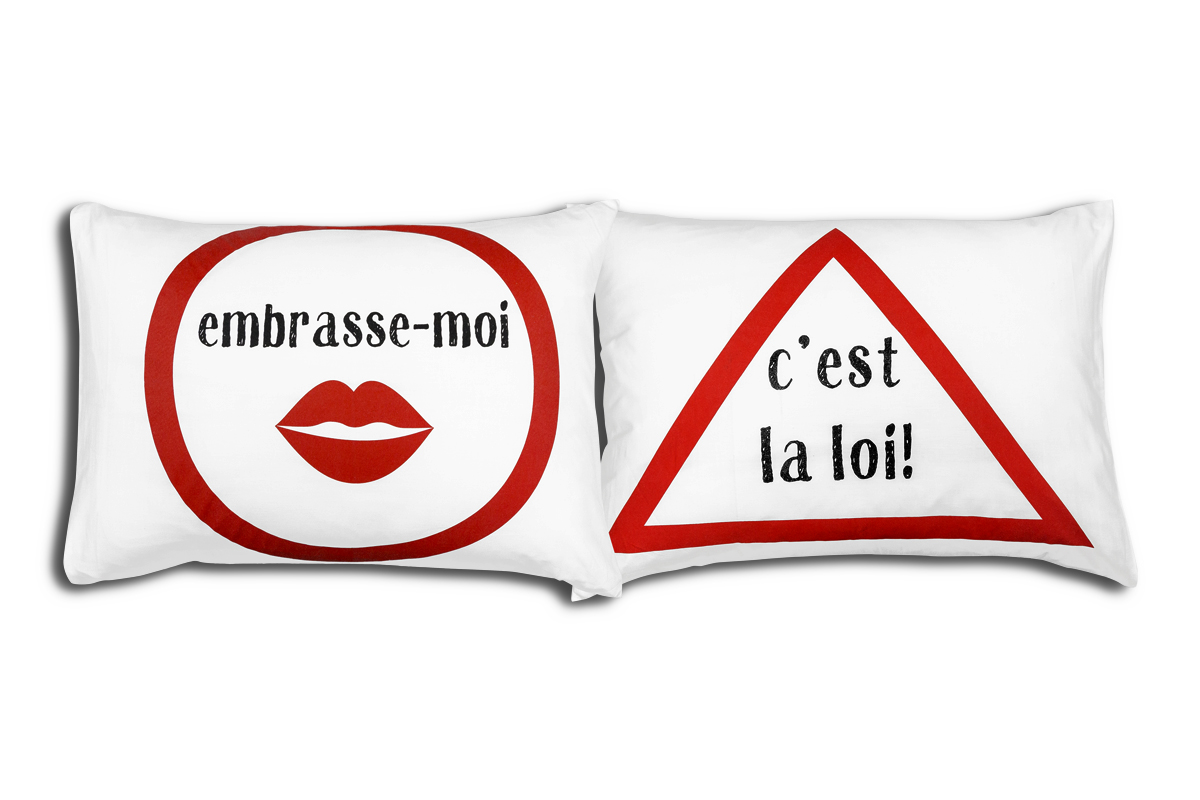 Embrasse-Moi, C'est La Loi (PTK-P26) Embrasse-Moi, C'est La Loi (PTK-P26)